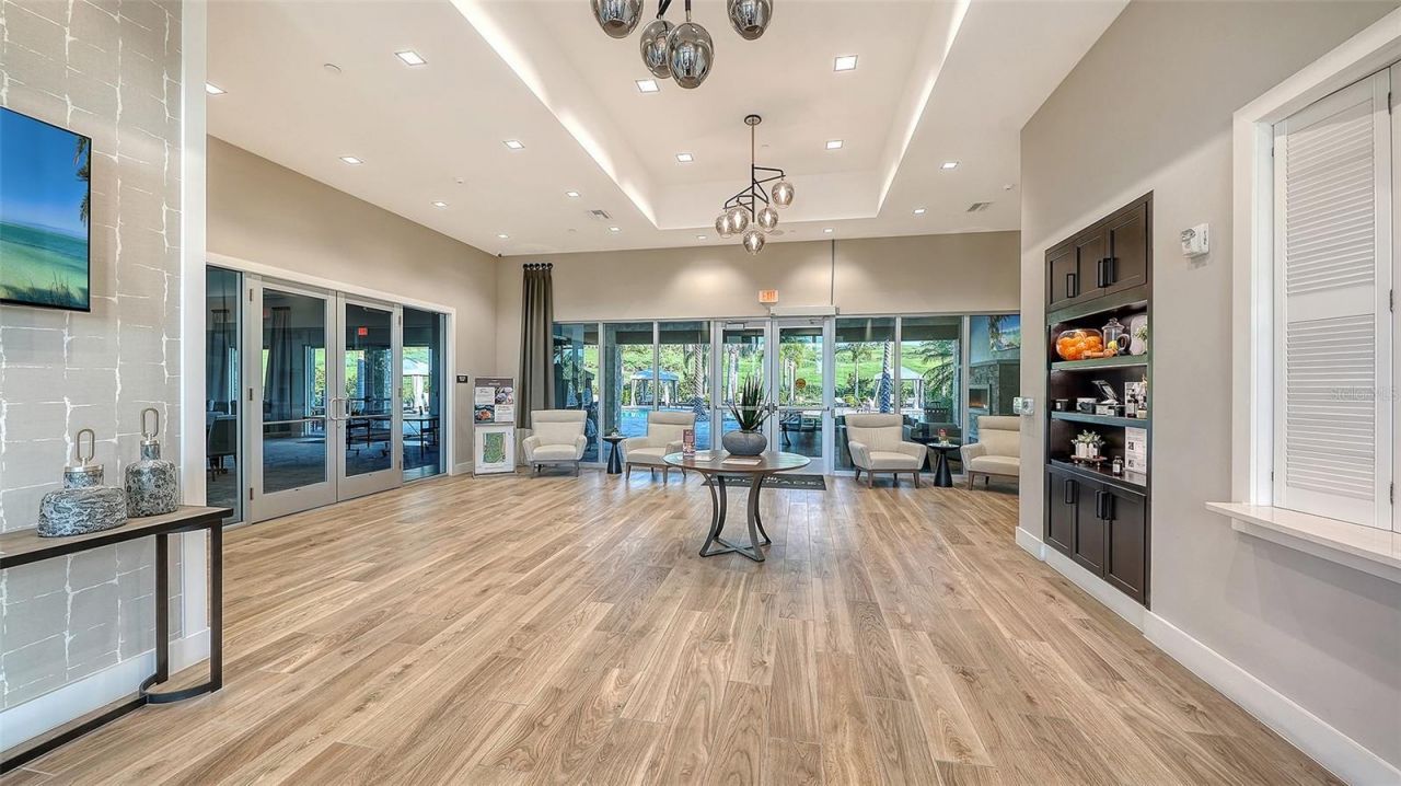 6032 Grandview Hill Court, Bradenton, FL 34203 Photo