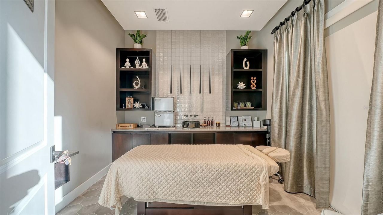 6032 Grandview Hill Court, Bradenton, FL 34203 Photo