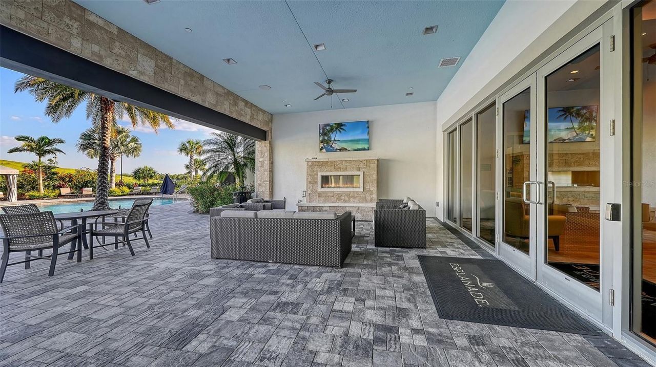 6032 Grandview Hill Court, Bradenton, FL 34203 Photo