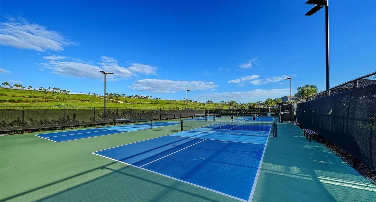 6032 Grandview Hill Court, Bradenton, FL 34203 Photo