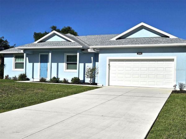 2205 WAKEFIELD STREET, PORT CHARLOTTE, FL 33948