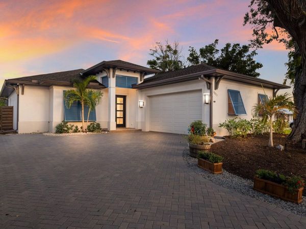 2823 MARSHALL DRIVE , SARASOTA, FL 34239