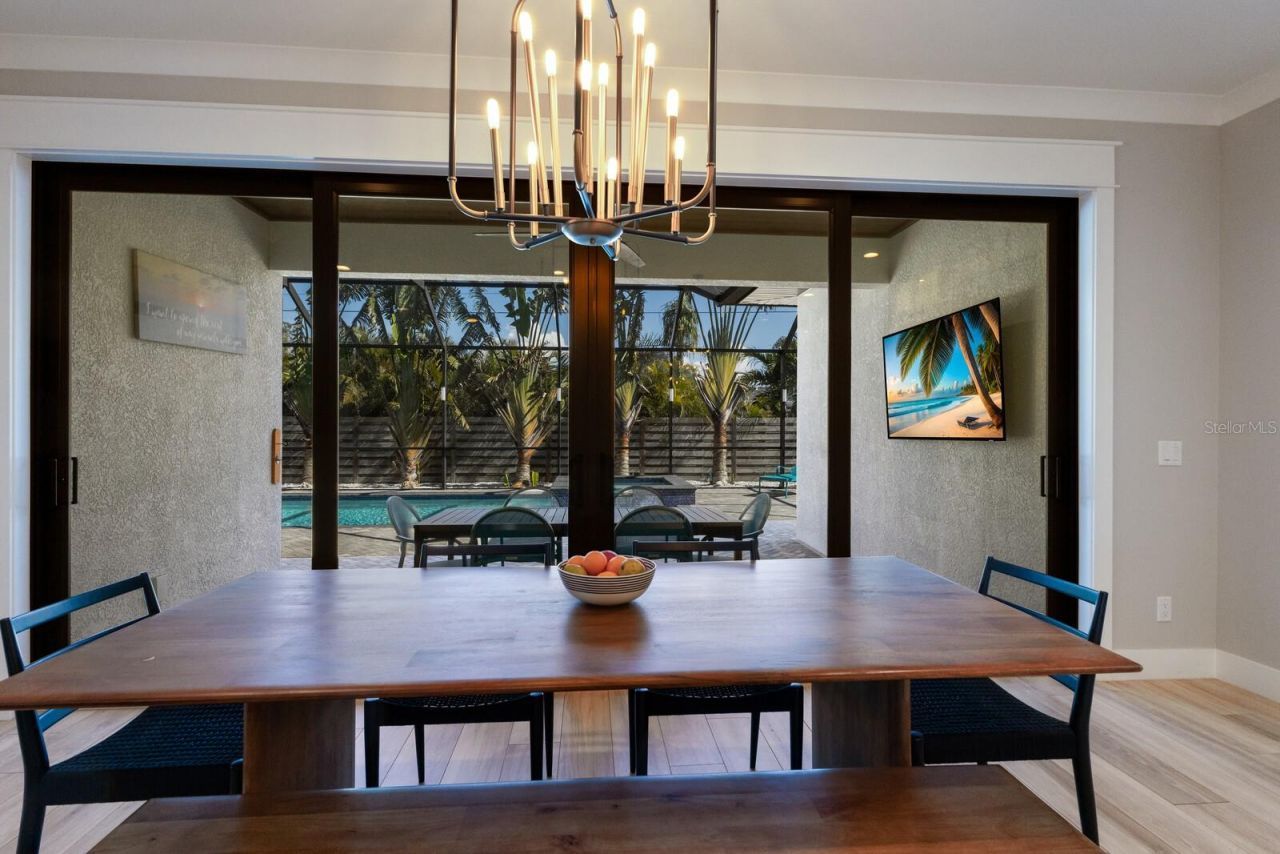 2823 Marshall Drive, Sarasota, FL 34239 Photo