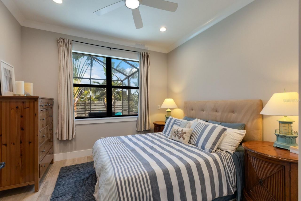2823 Marshall Drive, Sarasota, FL 34239 Photo
