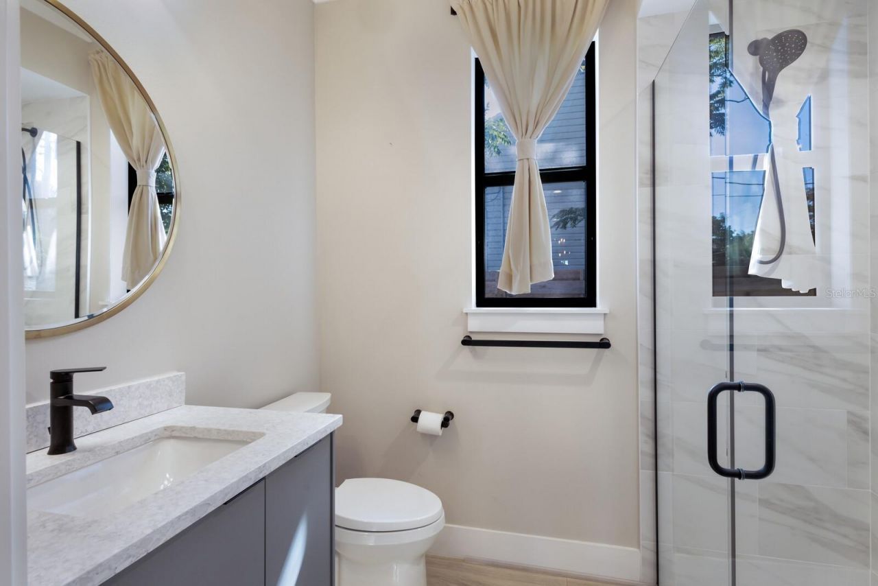 2823 Marshall Drive, Sarasota, FL 34239 Photo
