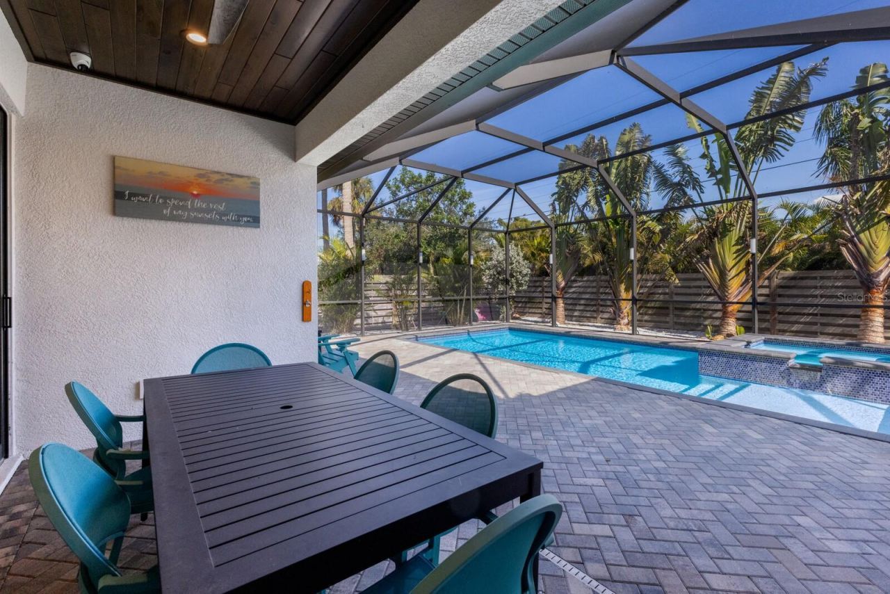 2823 Marshall Drive, Sarasota, FL 34239 Photo