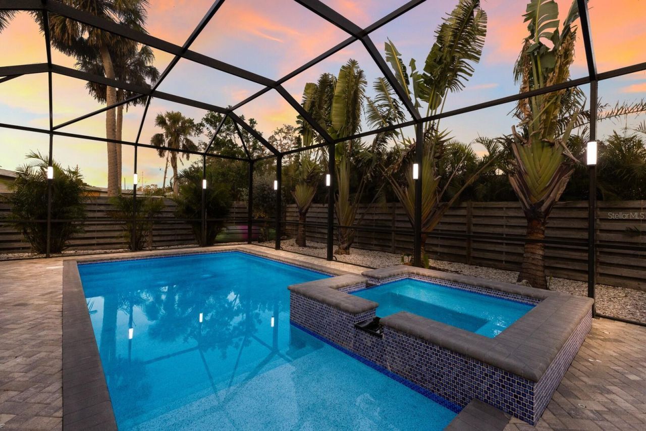 2823 Marshall Drive, Sarasota, FL 34239 Photo