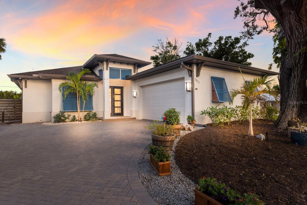 2823 Marshall Drive, Sarasota, FL 34239 Photo