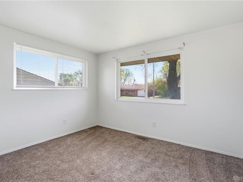 7239 Sancroft Drive, Huber Heights, OH 45424 Photo 20