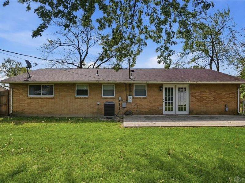 7239 Sancroft Drive, Huber Heights, OH 45424 Photo 29