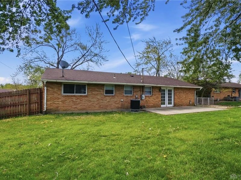 7239 Sancroft Drive, Huber Heights, OH 45424 Photo 30