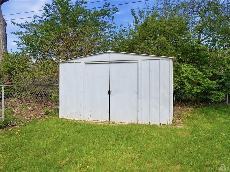 7239 Sancroft Drive, Huber Heights, OH 45424 Photo 36