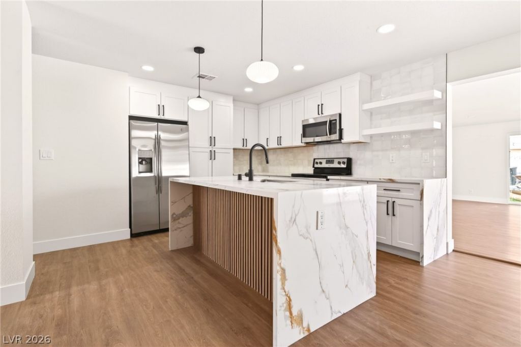 5300 Sugarfoot Avenue, Las Vegas, NV 89107 Main Photo