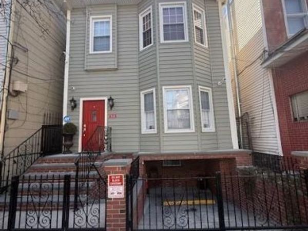 413 21st Street, UNION CITY, NJ 07087