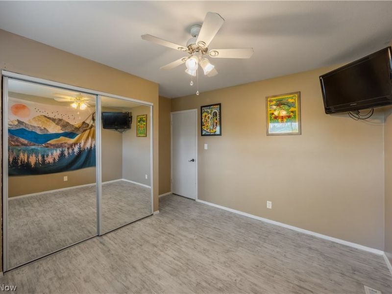 38355 Laura Drive , Eastlake, OH 44095 Photo 13