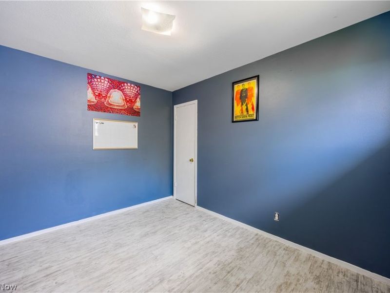 38355 Laura Drive , Eastlake, OH 44095 Photo 16