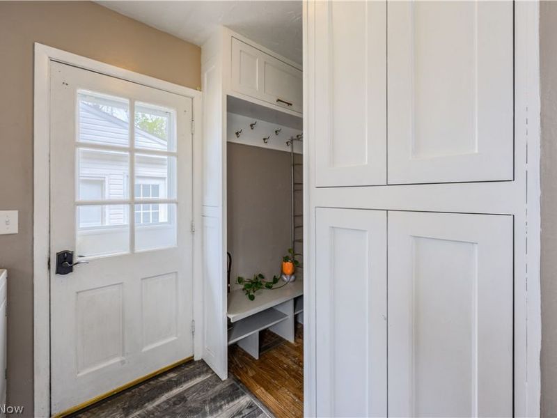 38355 Laura Drive , Eastlake, OH 44095 Photo 23