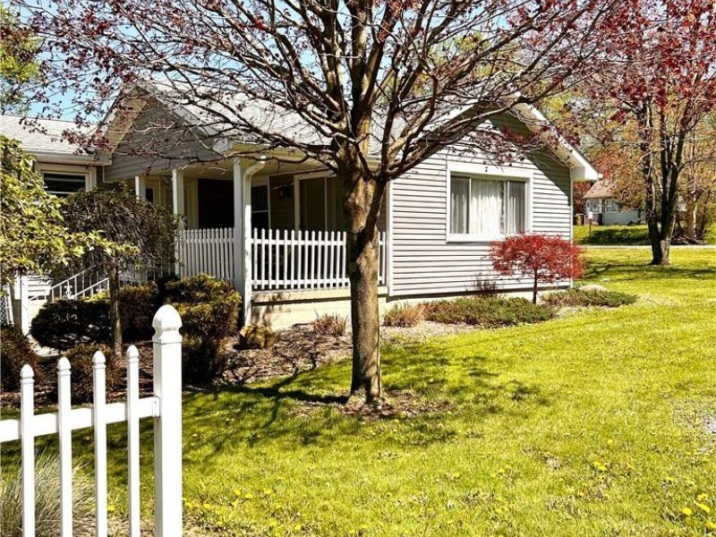 4222 Central Avenue, Austintown, OH 44515 Photo 2