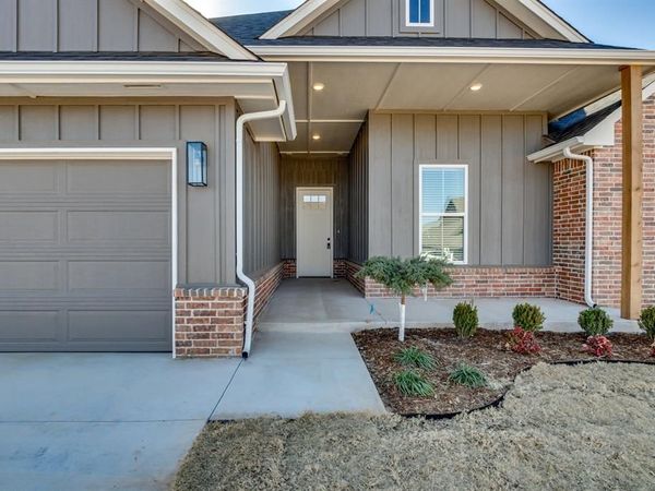 11624 NW 102nd Street, Yukon, OK 73099