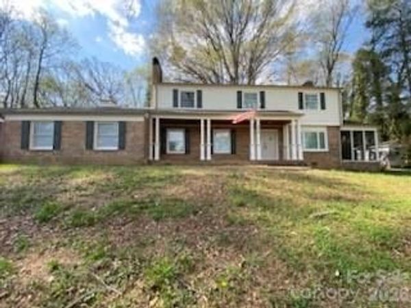 640 Edgewood Drive, Wilkesboro, NC 28697