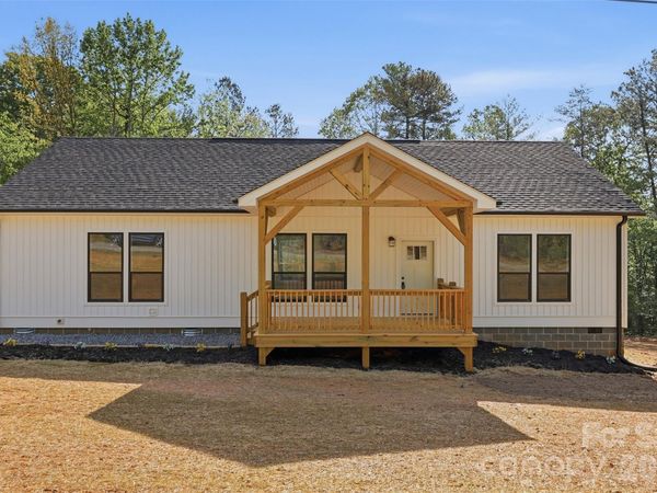 245 White Point Lane , Taylorsville, NC 28681