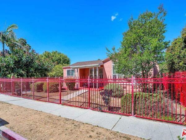 2345 S Garth Avenue, Los Angeles, CA 90034