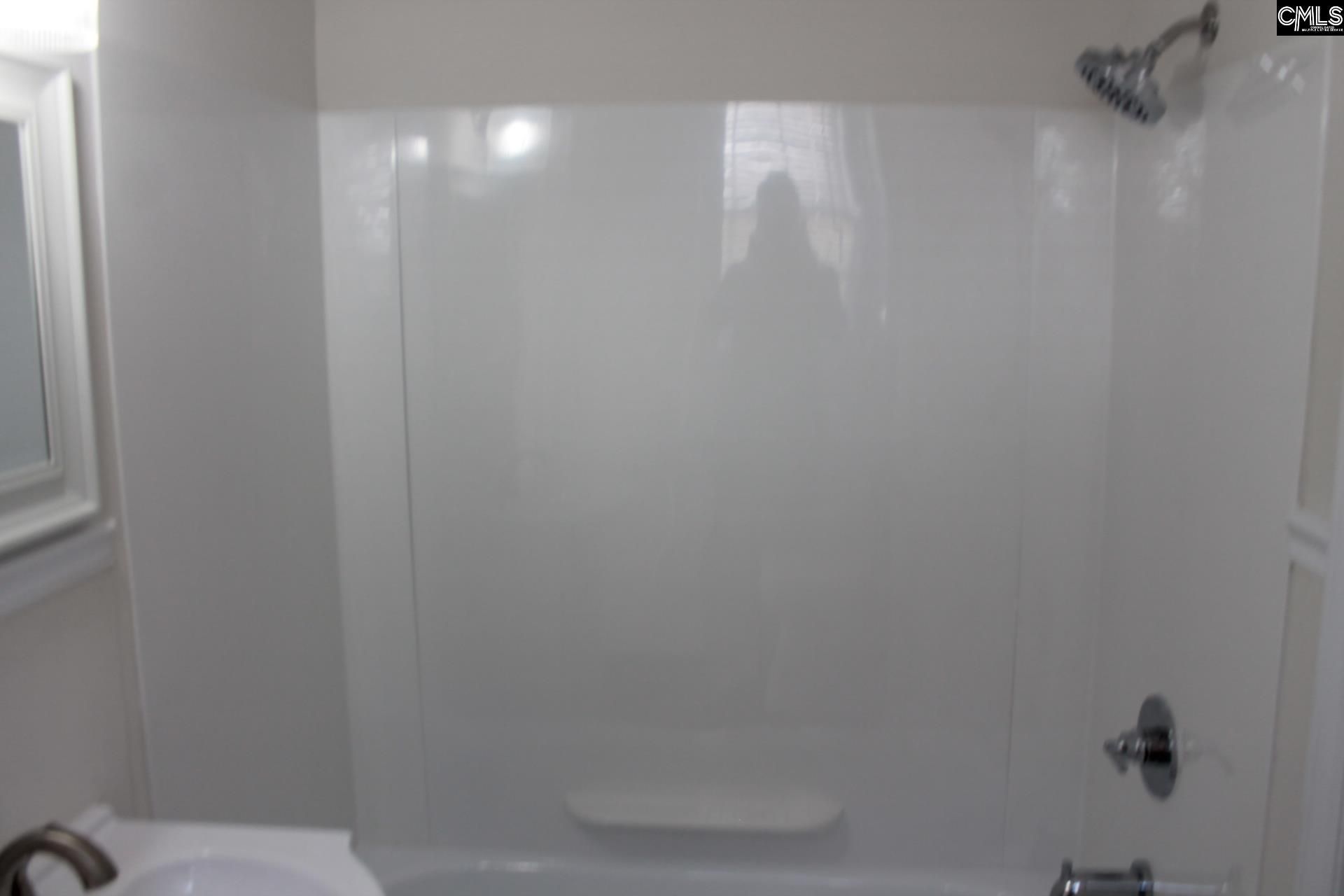 414 Graham Avenue  Photo 10