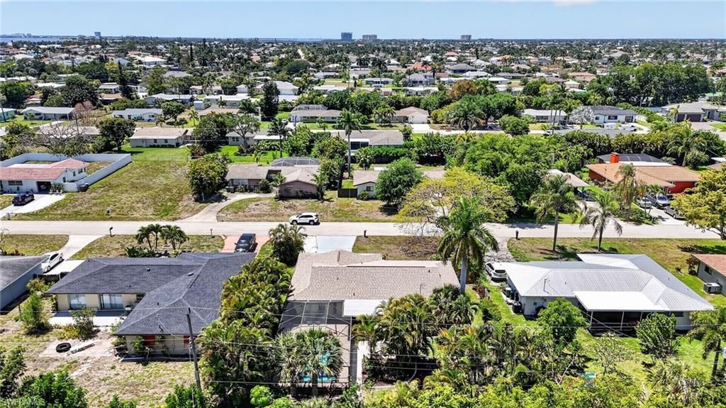 5217 Elm Ct, Cape Coral, FL 33904 Photo