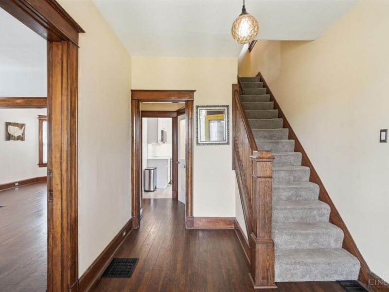 3761 Ferdinand Pl, Cincinnati, OH 45209 Photo 6