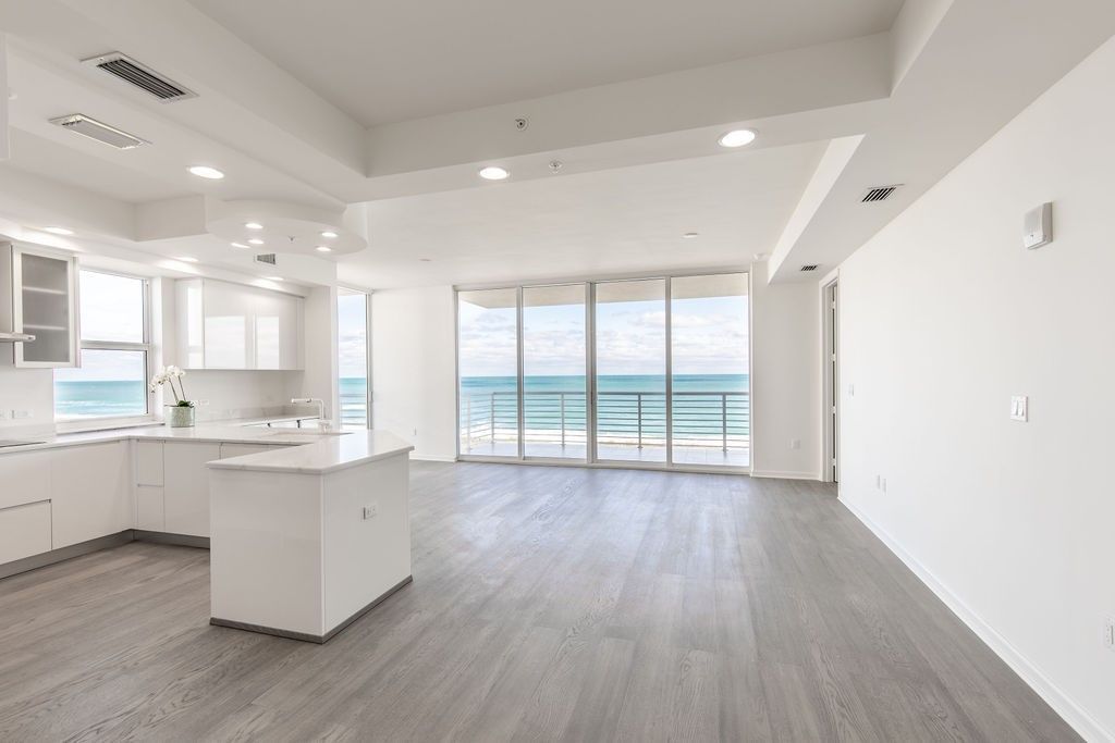 4802 N. Highway A1a, Unit 3D, North Hutchinson Island, FL 34949 Photo