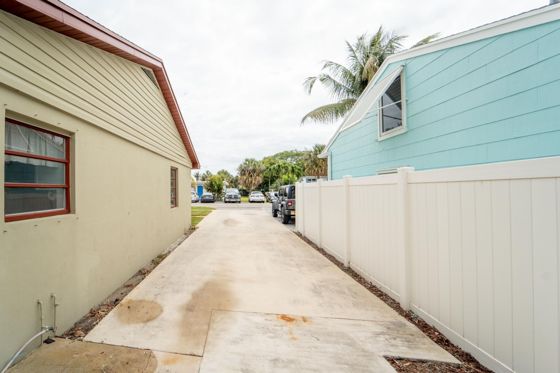 723 N 7th Street, Lantana, FL 33462 Photo