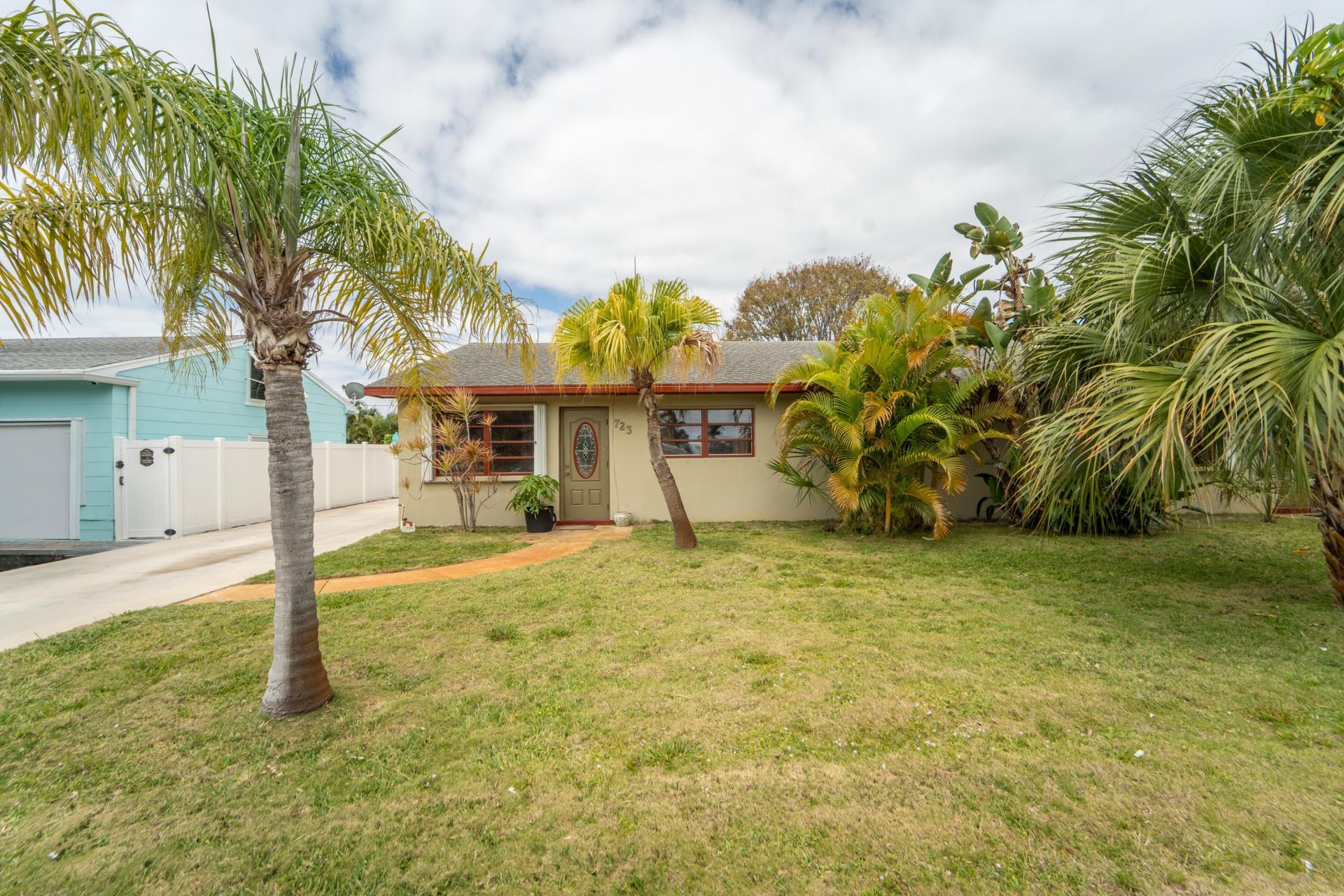 723 N 7th Street, Lantana, FL 33462 Photo