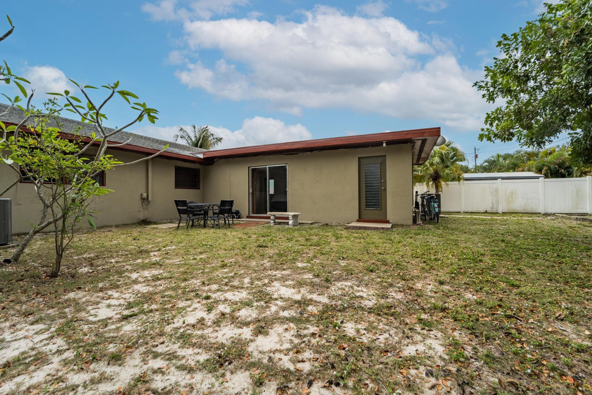 723 N 7th Street, Lantana, FL 33462 Photo
