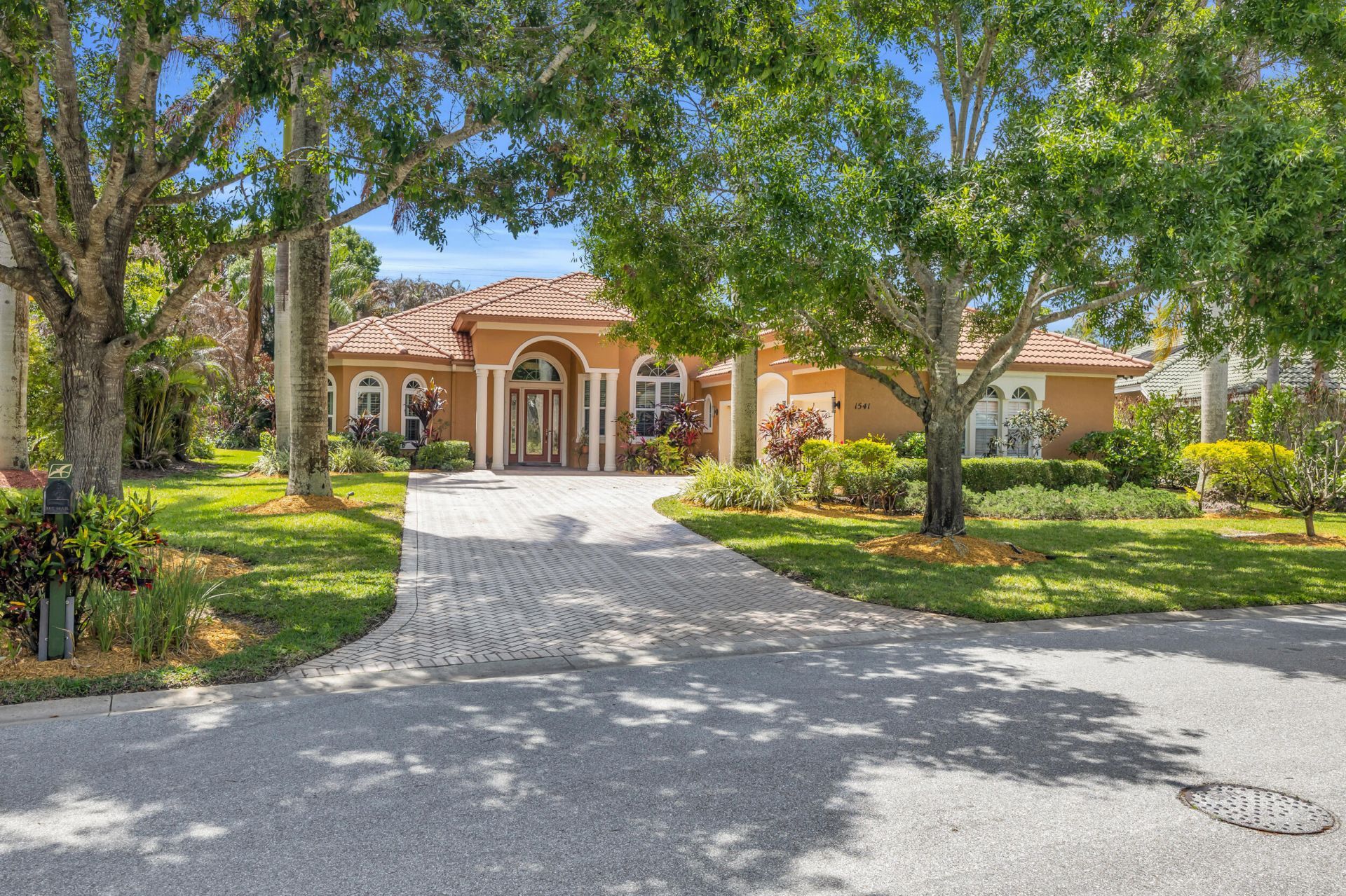 1541 SW Mockingbird Circle, Port Saint Lucie, FL 34986 Photo