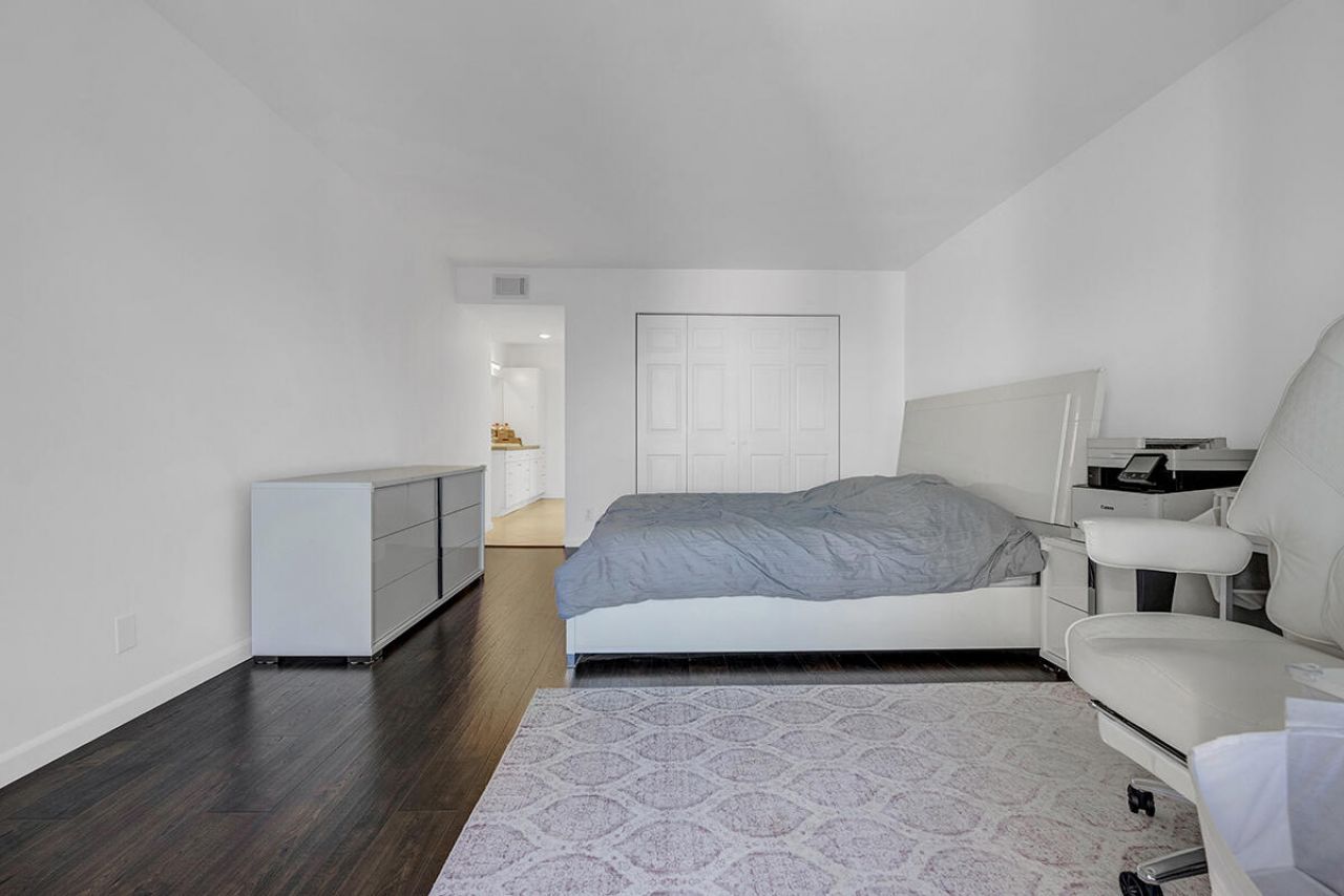 5749 Camino Del Sol, Unit 404, Boca Raton, FL 33433 Photo