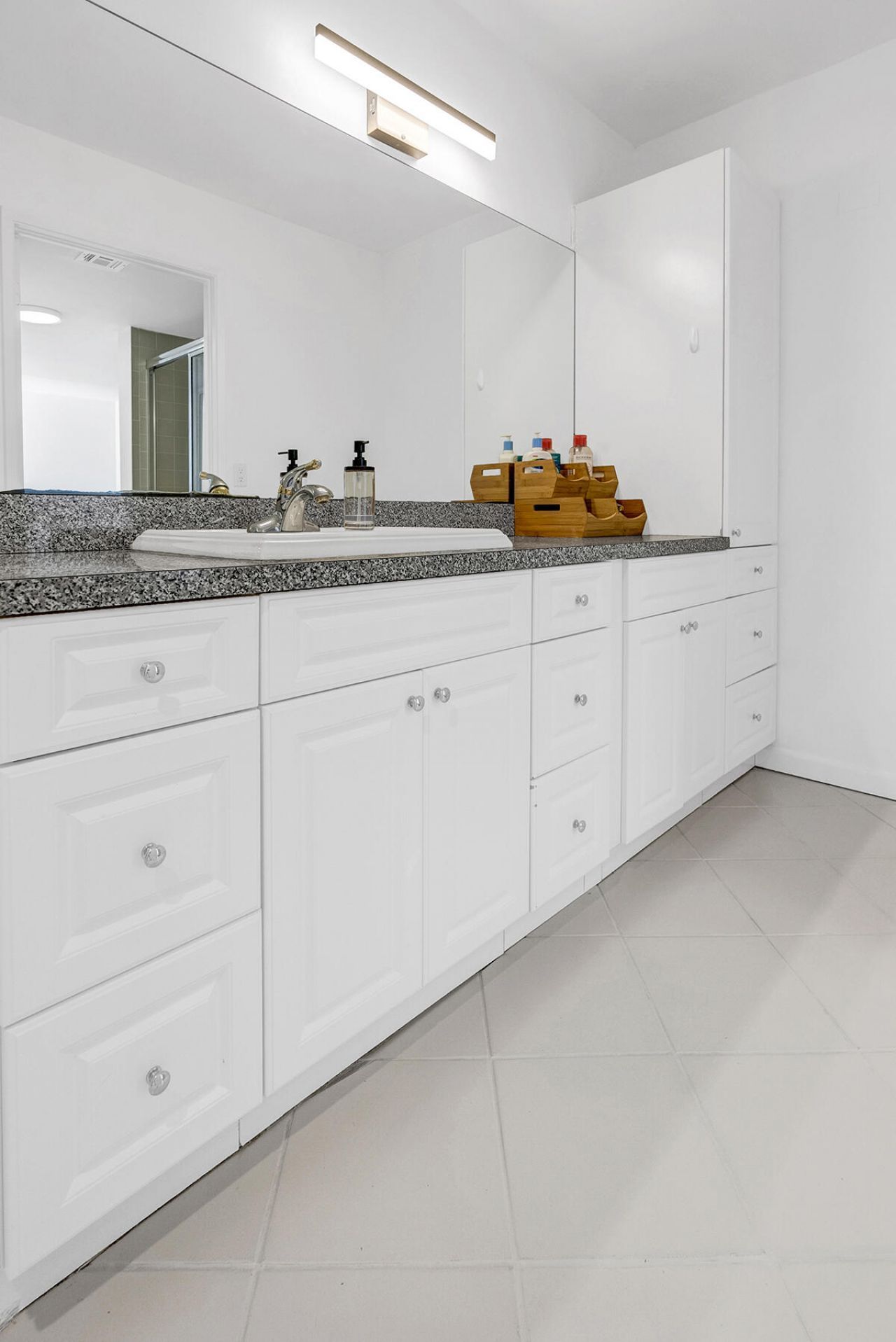 5749 Camino Del Sol, Unit 404, Boca Raton, FL 33433 Photo