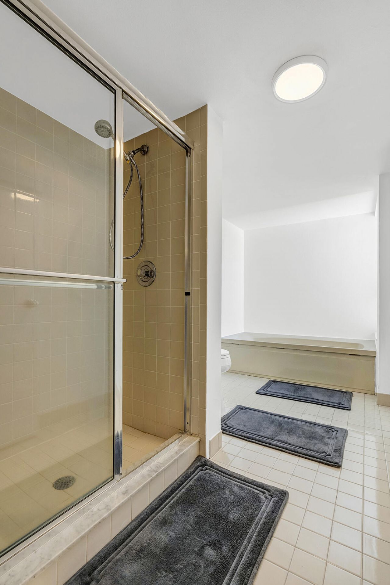 5749 Camino Del Sol, Unit 404, Boca Raton, FL 33433 Photo