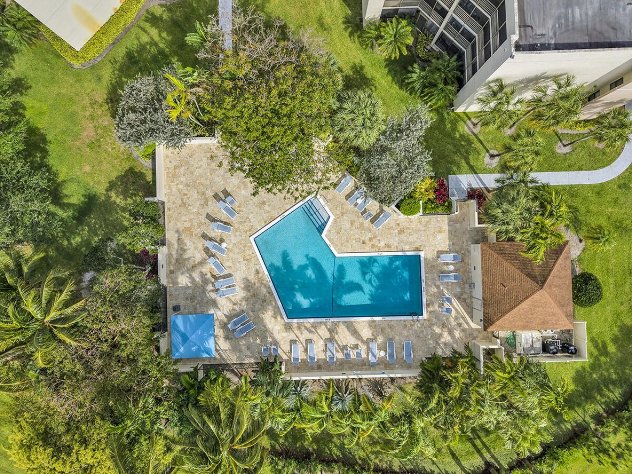 5749 Camino Del Sol, Unit 404, Boca Raton, FL 33433 Photo