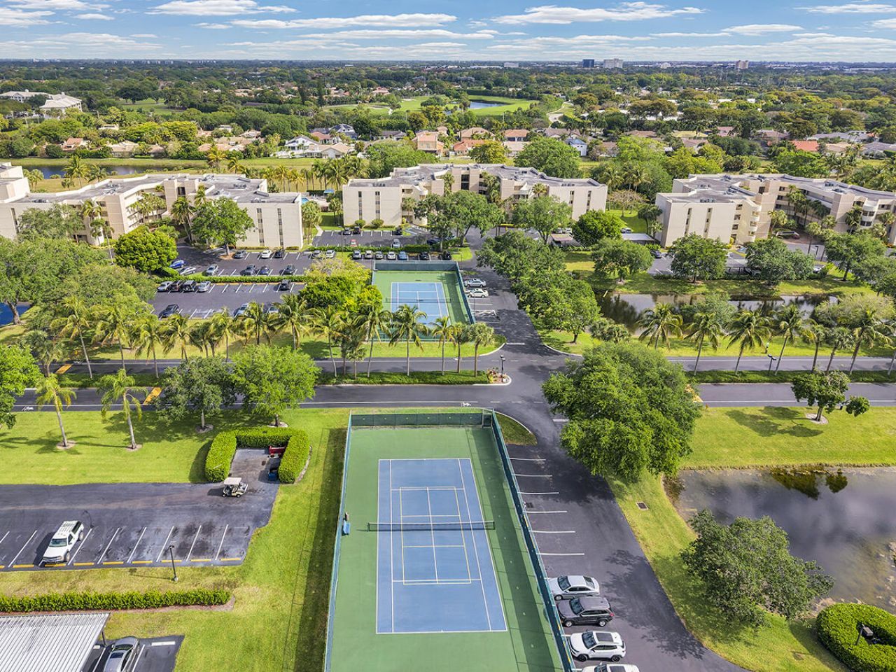 5749 Camino Del Sol, Unit 404, Boca Raton, FL 33433 Photo