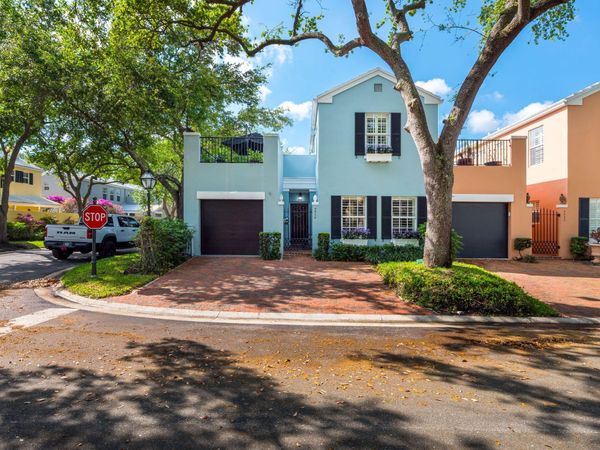 5926 Bartram Street, Boca Raton, FL 33433