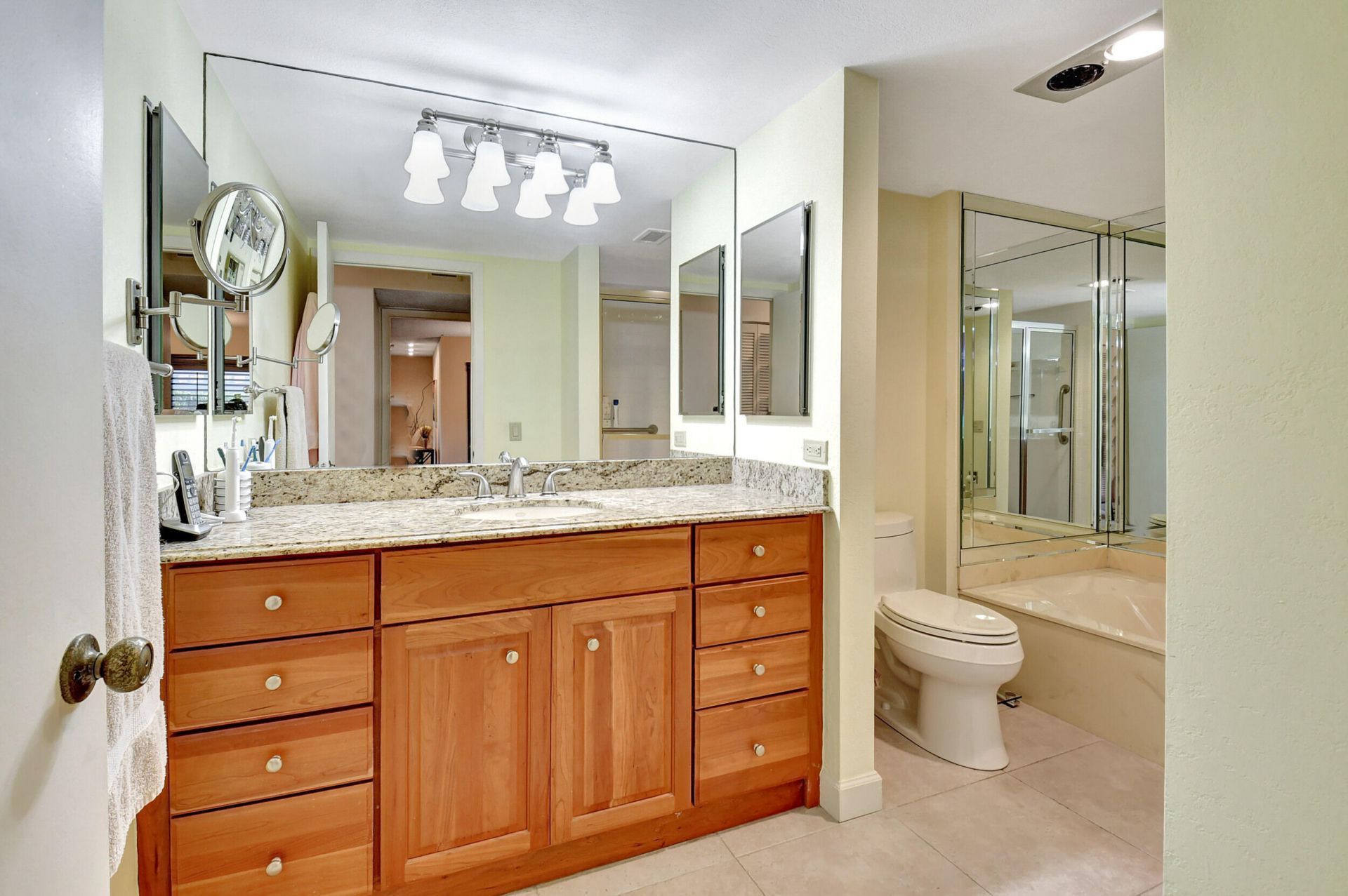 15 Stratford Drive, Unit A, Boynton Beach, FL 33436 Photo