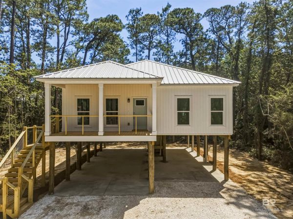 311 Chenault Avenue, Dauphin Island, AL 36528