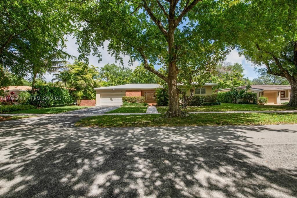 6315 Castaneda St, Coral Gables, FL 33146 Photo