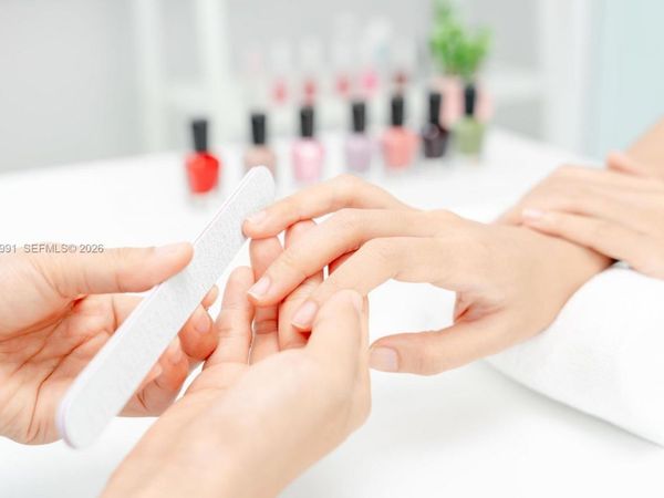 XXXXX SW KENDALL DRIVE , Miami, FL 33186