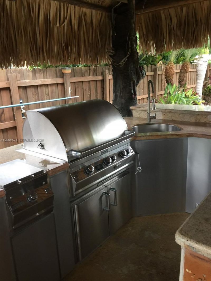 9837 SW 194th St, Cutler Bay, FL 33157 Photo