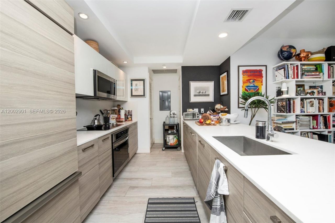 121 NE 34th St , Unit 1607, Miami, FL 33137 Photo