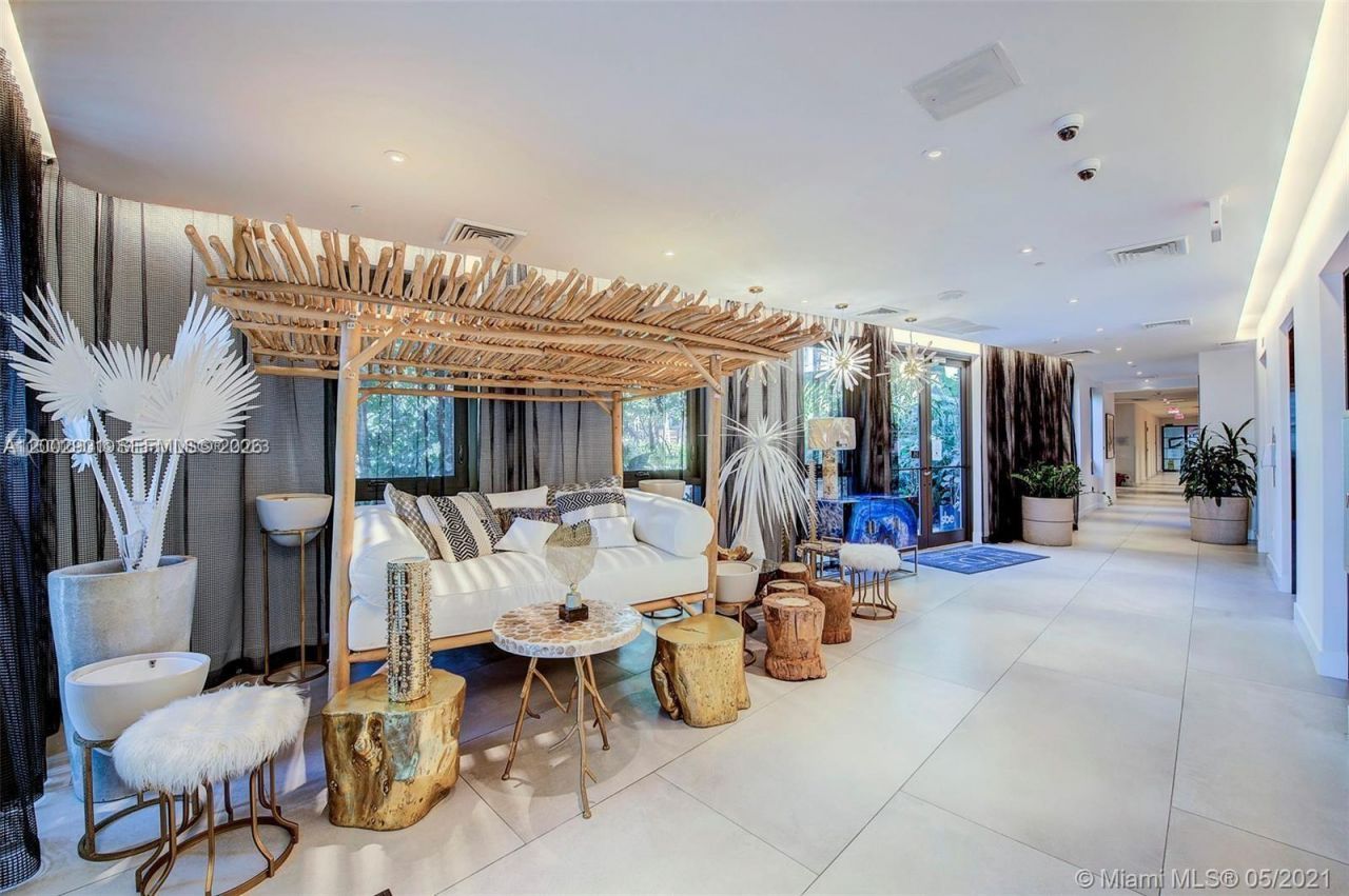 121 NE 34th St , Unit 1607, Miami, FL 33137 Photo