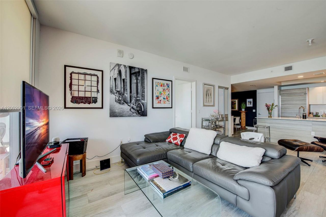 121 NE 34th St , Unit 1607, Miami, FL 33137 Photo