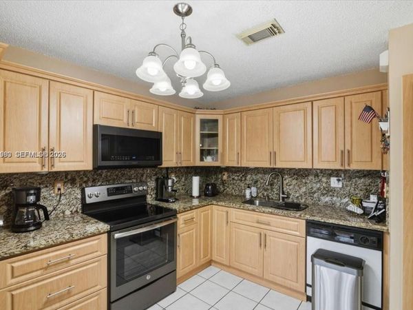 13741 SW 160th Ter , Miami, FL 33177