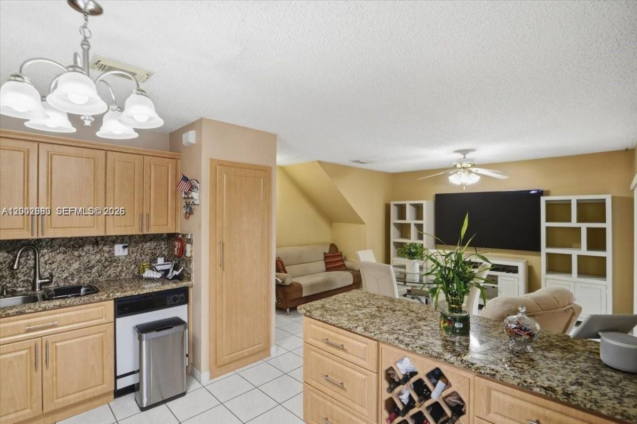 13741 SW 160th Ter , Miami, FL 33177 Photo